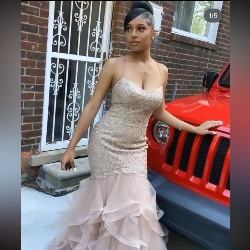 Prom dress